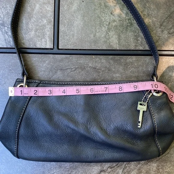 Vintage Fossil leather shoulder bag - Picture 4 of 9